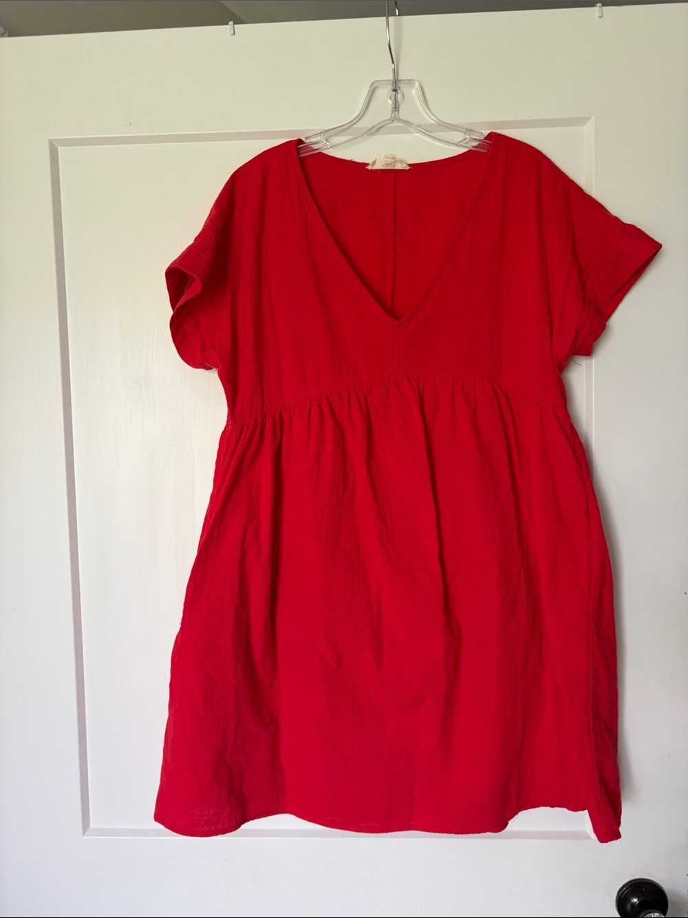 entro Red Women's Top with Contrast Label